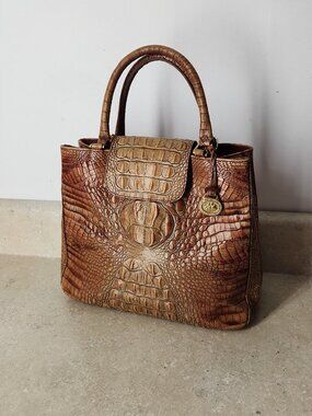 Vintage Brahmin Cecilia pecan Alligator Snap Hand Bag Purse Embossed Leather